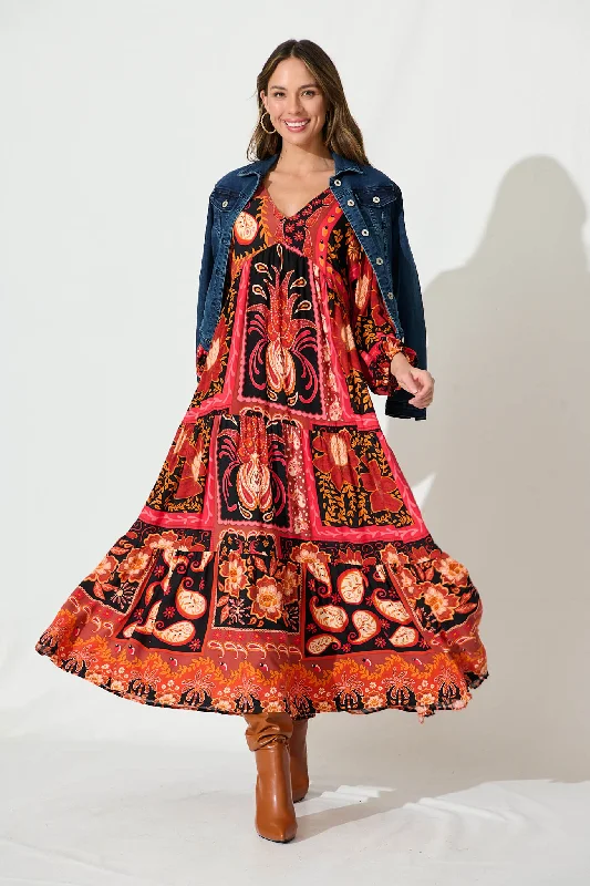 el-mar-maxi-dress-in-black-with-red-print