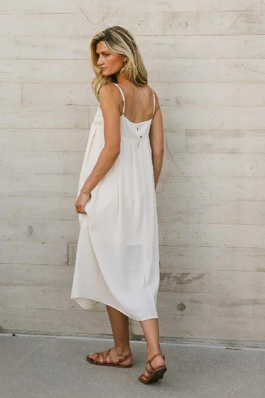 Genevieve Empire Midi Dress in Ivory