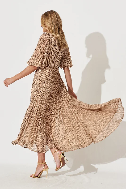 moritz-maxi-dress-in-beige-with-brown-retro-print