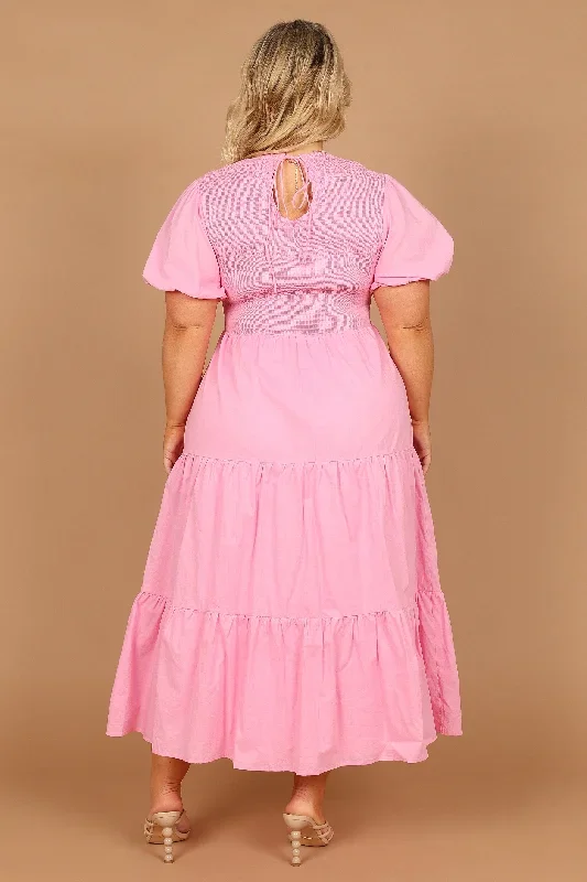 naura-shirred-tiered-midi-dress-pink