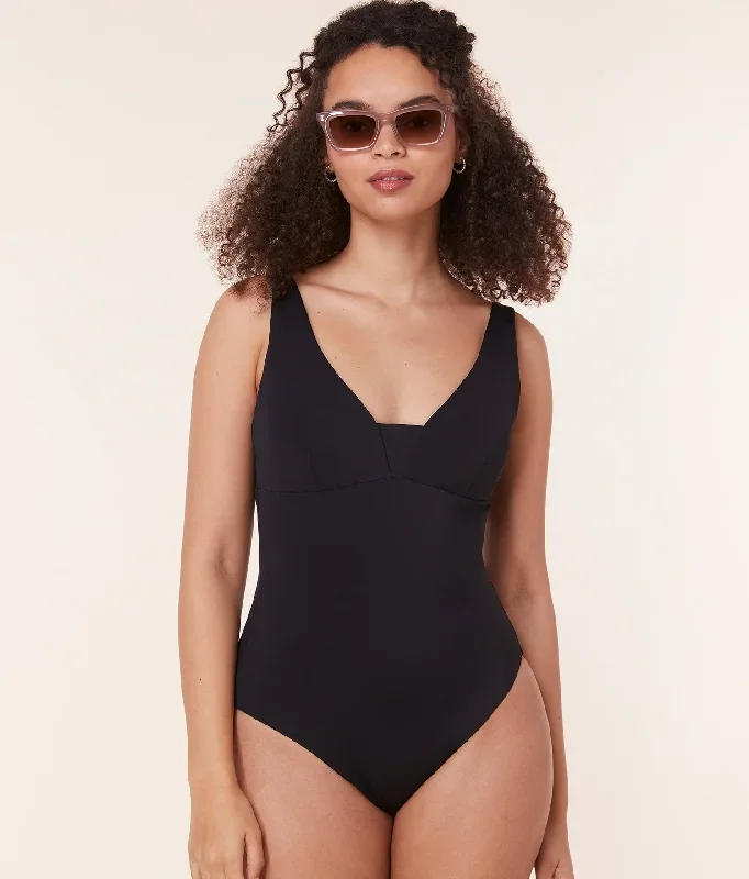 the-tahiti-one-piece-eco-nylon-black-classic