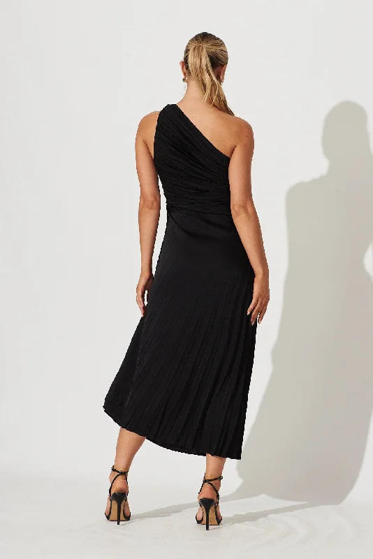 toulon-one-shoulder-maxi-dress-in-black