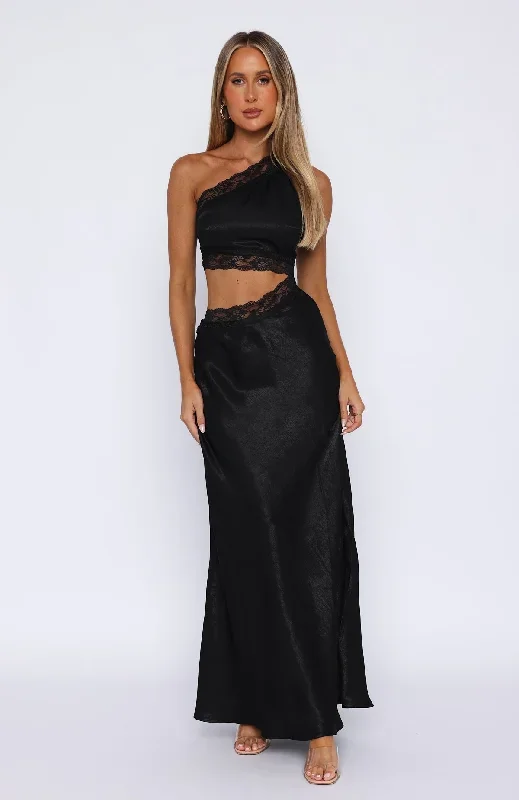 when-youre-not-there-maxi-dress-black